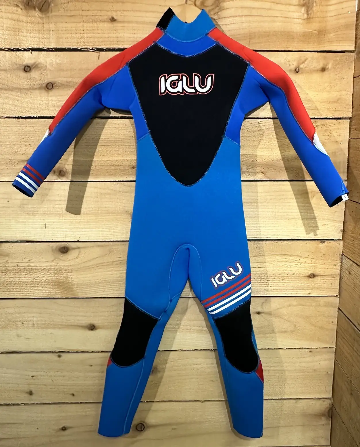 Kids 4/3 Iglu Second Hand Wetsuits - Image 3
