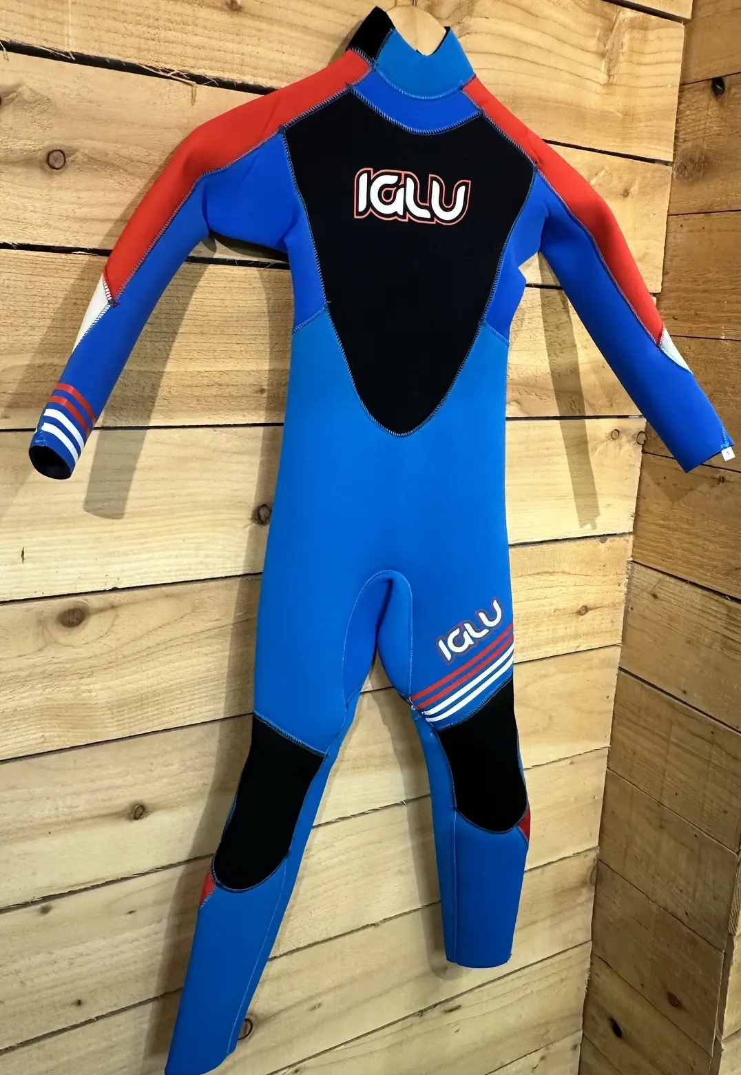 Kids 4/3 Iglu Second Hand Wetsuits - Image 2
