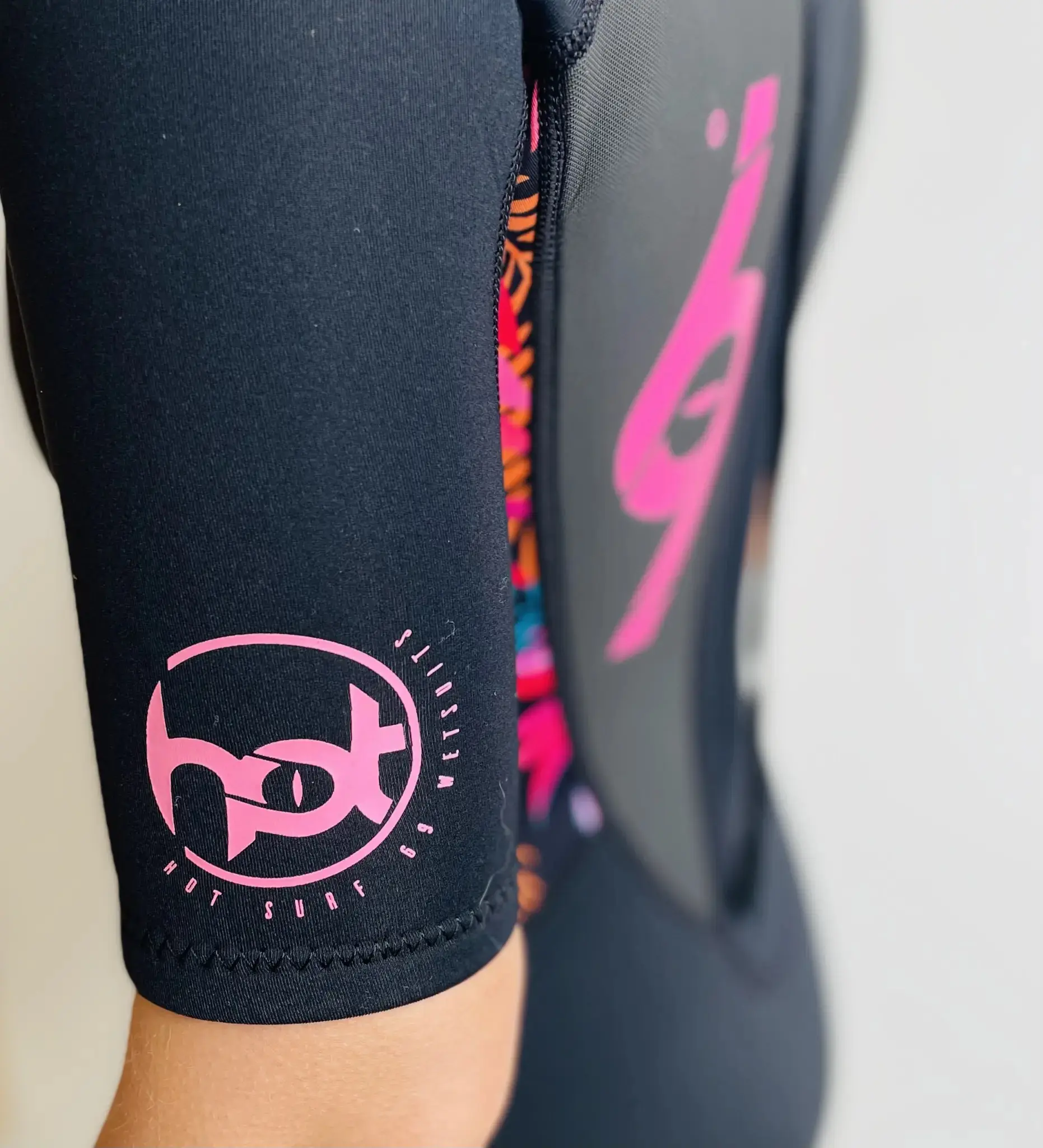 Women's Shorty Wetsuit Hot Surf 69 Shorty Wetsuit - Coral - Image 3