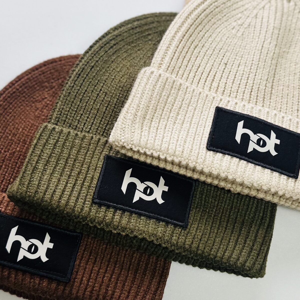 Patch Beanie Hot Surf 69 Black Logo Adults Knitted Hat