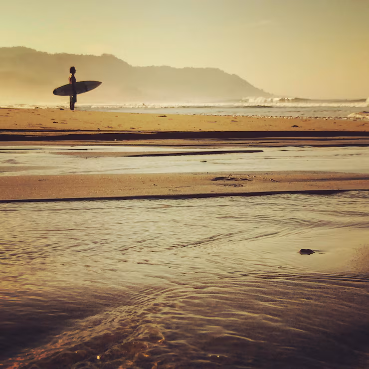 Second Hand Surfboards & Wetsuits